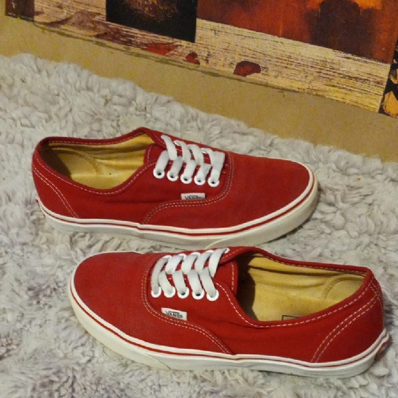 Vans Men's Bold Red Sneakers - Picture 2 of 6